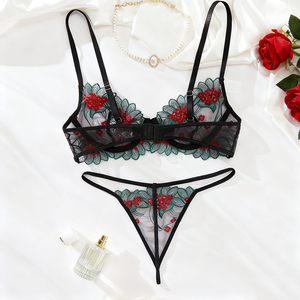 Комплект женского кружевного нижнего белья с вышивкой и цветами - Product Image 5