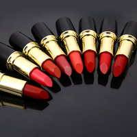 Rouge à lèvres mat à tête de balle de maquillage chimique, marque privée, faible MOQ, taille d'échantillon, avec des propriétés de protection solaire et hydratantes