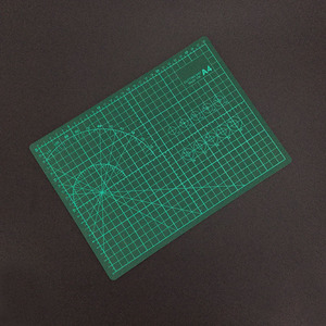 Tapis de découpe A4 en PVC, format A4, pour la création de modèles et le travail de poterie et d'argile - Product Image 3