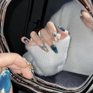 <span class=keywords><strong>Coral</strong></span> Manor - <span class=keywords><strong>Uñas</strong></span> Postizas Hechas a Mano de Alta Gama con Forma de Almendra, Diseño de Lazo, Estrella y Estampado de Leopardo Brillante - Product Image 3
