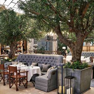 شجرة صناعية بلاستيكية متينة مخصصة 10 أقدام مع فروع وأوراق طبيعية لديكور حديقة المنزل في الهواء الطلق - Product Image 3