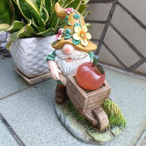 Eco-Friendly Outdoor Solar Courtyard <strong>Gnome</strong> Statue 3D Resin Crafts for <strong>Garden</strong> Decorative <strong>Ornaments</strong> Glowing Christmas Art Theme - Product Image 2