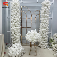 Décoration florale de table de luxe SMOOTH, centre de table en fleurs artificielles, rangée de roses rouges, guirlande pour la décoration de mariage et de fête