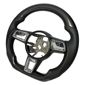 พวงมาลัยคาร์บอนไฟเบอร์สำหรับรถยนต์ Porsche 911 718 Cayman 718 <span class=keywords><strong>GTS</strong></span> 918 Spyder CARRERA GT <span class=keywords><strong>Cayenne</strong></span> GT2RS MACAN Panamera Taycan - Product Image 2