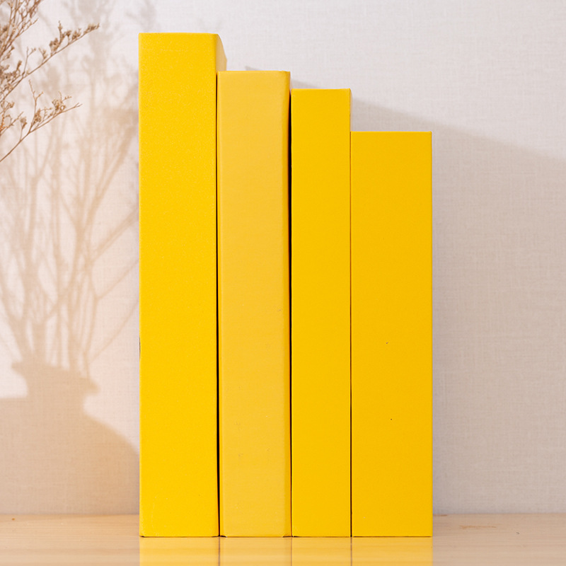 Couleur unie aucun mot jaune vif livre unique