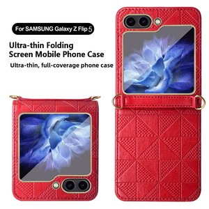 เคสโทรศัพท์แบบพับได้ Samsung Flip6/5 ชุบเคลือบเงา ดีไซน์เก๋ไก๋ พร้อมสายคล้องคอสุดอินเทรนด์สไตล์เกาหลี - Product Image 2