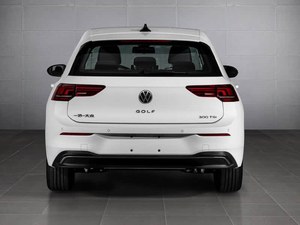 VW <span class=keywords><strong>Golf</strong></span> 300TSI <span class=keywords><strong>R</strong></span>-<span class=keywords><strong>Line</strong></span> Modèle 2025 Nouvelle berline essence automatique conduite à gauche Sièges en cuir foncé <span class=keywords><strong>Toit</strong></span> <span class=keywords><strong>ouvrant</strong></span> - Product Image 2