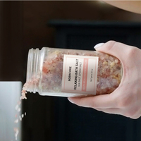 Garam Mandi Grosir OEM, Garam Mandi Kristal Himalaya Alami Mewah Dengan Bunga, Untuk Spa, Kemasan Besar