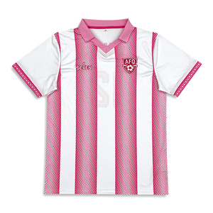 Conjunto de Camiseta de Fútbol Personalizada con Diseño Sublimado a Rayas, Transpirable, de Secado Rápido, Antibacteriana, 100% Poliéster - Product Image 2