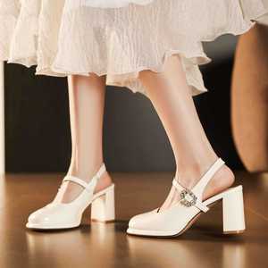 Escarpins Mary Jane à bout rond en cuir verni, talon carré, talon haut, bride en T, boucle décorative, tendance mode, chaussures pour femmes - Product Image 1