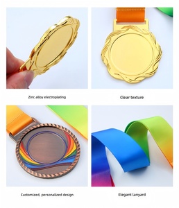 Medaglia Sportiva Personalizzata 3D Placcata Oro, Medaglia Premio per Maratona con Incisione Laser, Stampa UV e Smalto Duro - Product Image 3