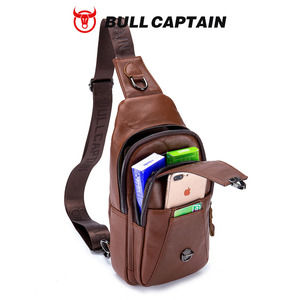 Bolso Bandolera de Cuero Genuino BULL CAPTAIN para Hombre, Estilo Vintage, para Uso Diario, Negocios y Viajes, con Cadenas - Product Image 4