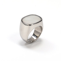 Europe et États-Unis mode transfrontalière ins blanc Abalone ovale bague en acier titane tendance hommes femmes ventes directes