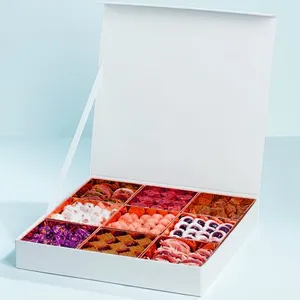 กล่องกระดาษแข็งแข็งสำหรับบรรจุลูกกวาดขนมกล่องของขวัญถั่วพร้อมช่องใส่ช็อคโกแลตสุดหรู