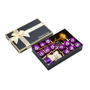 Emballage de cadeaux <span class=keywords><strong>ourson</strong></span> rose avec boîte à bouquet de <span class=keywords><strong>chocolat</strong></span> rigide Papier de luxe Boîtes cadeaux Carton Boîte d'emballage personnalisée - Product Image 2