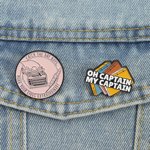 Pin de Esmalte con la Frase 'Oh Captain My Captain', Inspirado en la Película de Comedia, Broche para Chicos, Insignia de Solapa, Joyería de Moda al por Mayor - Product Image 1