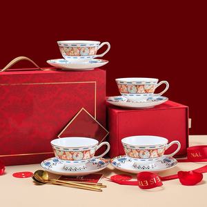 Tasses et tasses à café en céramique rétro vintage, design fleuri, soucoupes en porcelaine réutilisables - Product Image 3