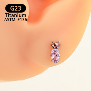 Clous d'oreille en titane G23 en forme d'ananas, 7,2 mm, sertis de zircon, pour piercing du cartilage - Product Image 2
