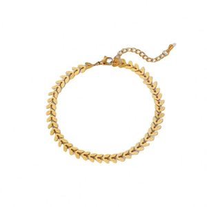 Collier pour femme avec chaîne en forme d'os de serpent plaqué or 18 carats, à fils superposés et serti de griffes fines. - Product Image 5