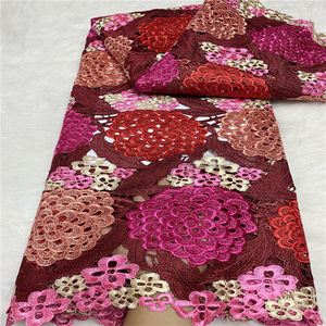 Bestway <span class=keywords><strong>Africain</strong></span> Multicolore Soluble Dans L'eau Cordon Guipure <span class=keywords><strong>Dentelle</strong></span> Tissu Motif Floral Suisse Voile pour Robe De Mariée Nigériane - Product Image 3