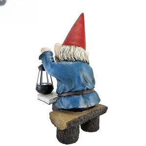 Gnomo da Giardino Gonfiabile Gigante con Lanterna, Statua per Decorazione Esterna - Product Image 3