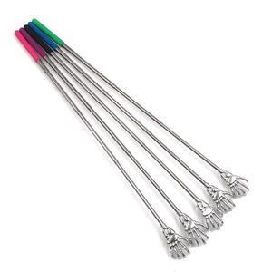 Pas besoin de demander de l'aide, ce gratte-dos est un gratte-dos rétractable en métal qui peut gratter le dos et le bas du dos. - Product Image 5