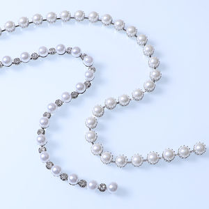 Thời Trang Pha Lê Ưa Thích <span class=keywords><strong>Rhinestone</strong></span> Chuỗi Trims Với Ngọc Trai Pha Lê <span class=keywords><strong>Rhinestone</strong></span> Đá May Trên Chuỗi Cup Cho Túi Xách May Mặc Và Tự Làm Ăn Mặc - Product Image 4