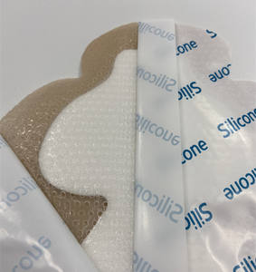 Bandages de plaie en <span class=keywords><strong>silicone</strong></span> imperméables à haute absorption pour les ulcères de jambe douloureux <span class=keywords><strong>pansement</strong></span> en mousse adhésive en <span class=keywords><strong>silicone</strong></span> avec bordure - Product Image 4