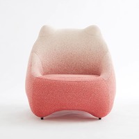 Fauteuil de détente moderne en velours Timberight - Pliable et portable avec pieds en bois pour salon, bureau à domicile, chambre à coucher