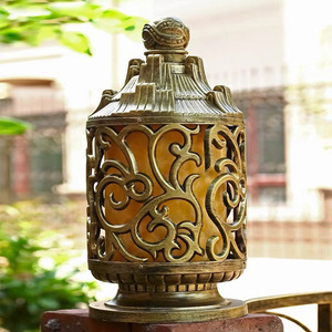European Style Classic China Supply European Style Garden Lamp Pillar <b>Light</b> Decorative Aluminum Gate <b>Fence</b> <b>Post</b> Top <b>Light</b> - Product Image 6
