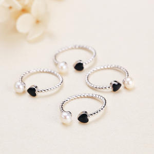 แหวนมุกเงาแบบยุโรปอเมริกันขายส่ง ดีไซน์เรียบง่าย สไตล์เฉพาะตัว ลายหยดน้ำมัน  ผู้ผลิตเฉพาะทางสำหรับการค้าข้ามพรมแดน - Product Image 2