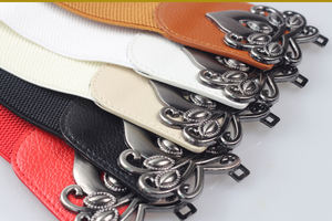 Ceinture noire en PU pour femme 2022 avec large ceinture élastique et boucle en métal fleurie, ceinture extensible pour manteau et robe, boucle en alliage - Product Image 5