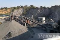 Usine de concassage de pierres complète de 200 TPH avec concasseur à mâchoires et concasseur à cône pour le granit