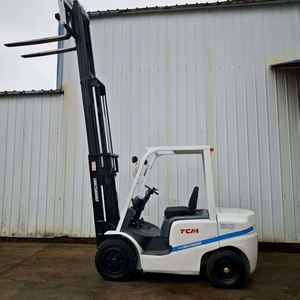 Used TCM 3-ton Diesel <b>Forklift</b> 90% NEW High Efficiency Gearbox Pump Motor Engine Bearing Made in Shanghai China with for Report - Product Image 3