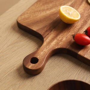 Planche à découper en bois d'acacia massif, multi-tailles, personnalisée, pour <span class=keywords><strong>pizza</strong></span>, steak - Forme rectangulaire, passe au lave-vaisselle - Product Image 4