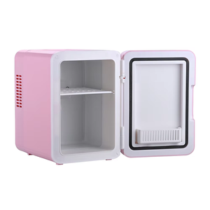 Mini-réfrigérateur 4L avec surface en verre miroir et éclairage LED, équipement de réfrigération avec congélateur pour la maison - Product Image 3