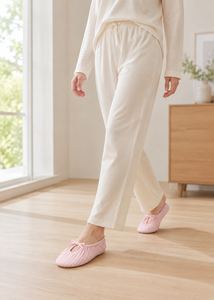 Ciabatte da donna portatili in EVA, stile giapponese a punta chiusa, leggere, antiscivolo, comode, con dettaglio a fiocco, per uso domestico - Product Image 4