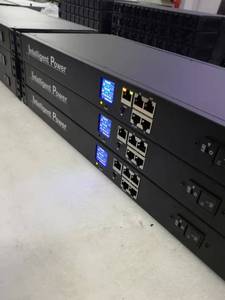 PDU Industrial de 8, 12 y 24 Vías, C13, C19, con Entrada de 32A y Disyuntor con Medidor, Trifásico, 1 PDU de Potencia - Product Image 3