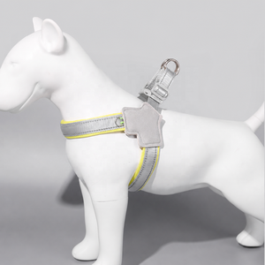Arnés de chaleco para perro moderno, acolchado, ligero, transpirable, ajustable, antitirones, con hebillas de liberación rápida para paseos al aire libre - Product Image 2
