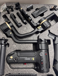 Produit d'occasion pour stabilisateur de caméra portable à 3 axes Zhiyun <span class=keywords><strong>Crane</strong></span> <span class=keywords><strong>3S</strong></span> Professional pour appareil photo reflex numérique, hybride et cinéma - Product Image 6