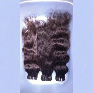 Vente en gros de cheveux indiens Remy pas chers, toutes couleurs et styles, texture soyeuse ondulée, cheveux naturels du Tamil Nadu, 100g de tissage de cheveux - Product Image 1