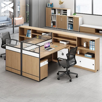Bureau de direction en L avec 4 postes, table de bureau, solution de planification d'espace pour aménagement de bureau libre, mobilier de bureau