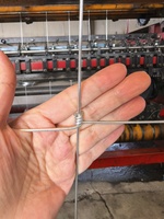 Precio de fábrica: Valla de malla de alambre de acero al carbono galvanizado para ovejas, ganado, ciervos, campos y pastizales