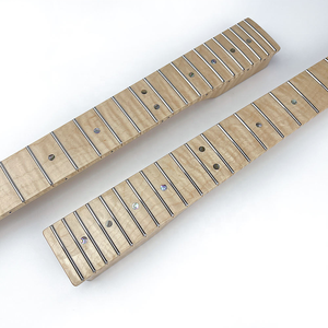 Manche de guitare TL en érable flammé de 12 pouces de rayon avec touche en érable flammé et sillet en os de 42 mm - Product Image 4