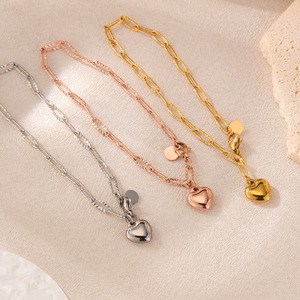 Bracelet en acier inoxydable avec pendentif rond en forme de cœur de pêche, design tendance, pour cadeau de mère ou de petite amie - Product Image 2