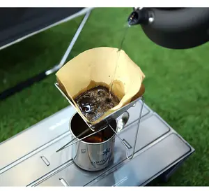 Filtro per caffè riutilizzabile a goccia portatile in acciaio inossidabile caffettiera pieghevole da campeggio all'aperto