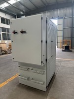 Armoire de distribution d'énergie industrielle CFD 480V 415A 220KW IP30 en acier au carbone 2,5 mm, double porte, coffret électrique robuste RAL7035