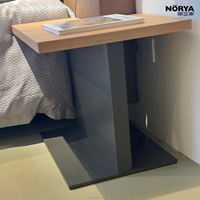 Table de chevet moderne NORYA avec étagère ouverte et plateau en bois grainé pour chambre à coucher, meubles en bois pour la maison