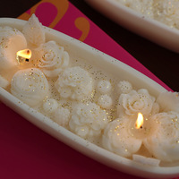 Bougies aromatiques parfumées à la cire de soja, fleur blanche classique de luxe, poudre brillante faite à la main pour la décoration intérieure Bars des fêtes de Noël