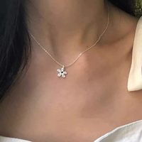 Collier à fleurs pour femmes, en argent Sterling S925, Simple et élégant, polyvalent, Unique, ambiance de luxe légère, aspect haut de gamme, 0297